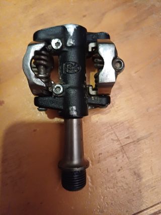 Pedales automáticos 