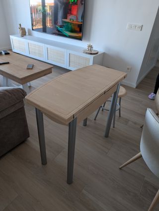 Tavolo e sgabelli allungabili/pieghevoli