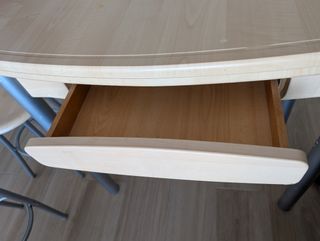 Tavolo e sgabelli allungabili/pieghevoli