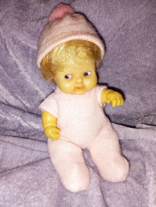  Traje Famosa.Barriguitas antigua.