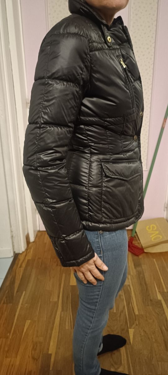 Giacca imbottita con cerniera e bottoni