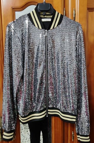 Chaqueta estilo cazadora