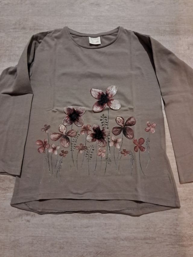 Camisetas niña Zara.