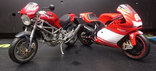 Modellini Vespa da collezione + Moto Ducati