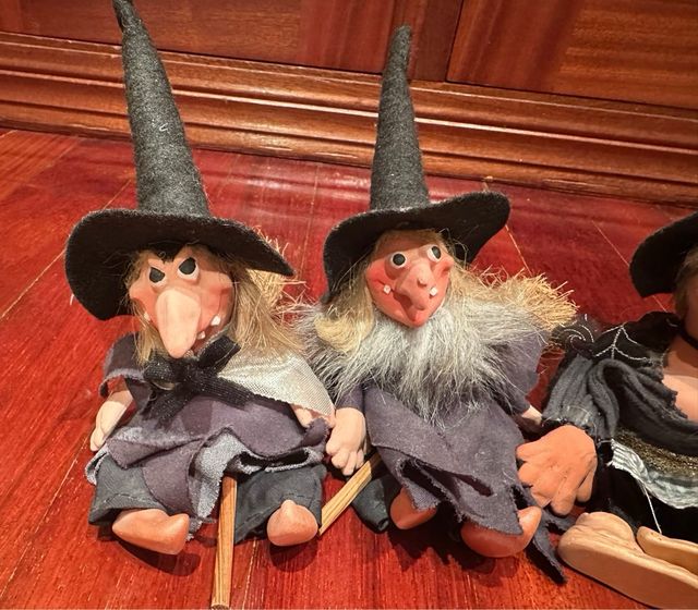 Figuras brujas ceramica
