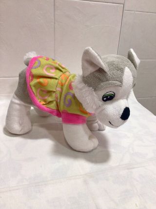 Muñecos peluches