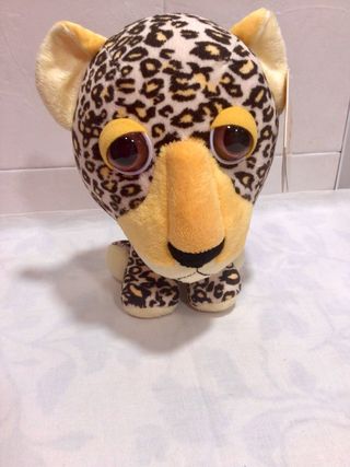 Muñecos peluches