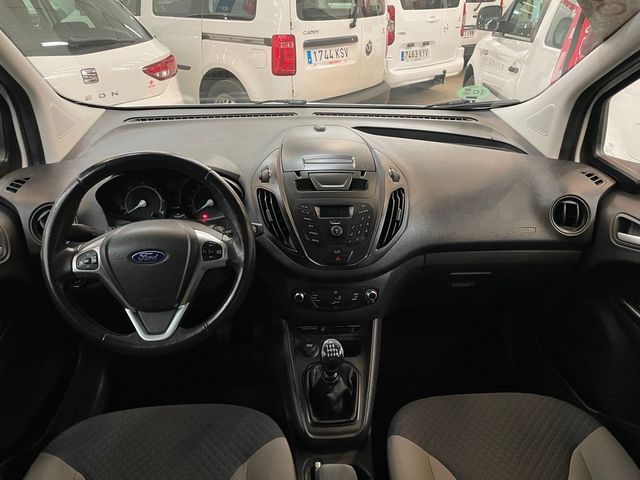 Ford Transit Courier 2019
