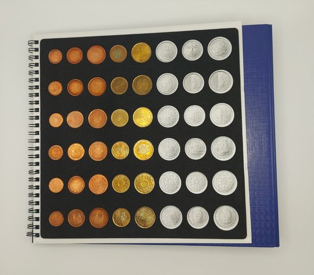ALBUM EUROS CON 60 MONEDAS S/C