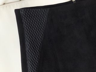 Falda negra zara