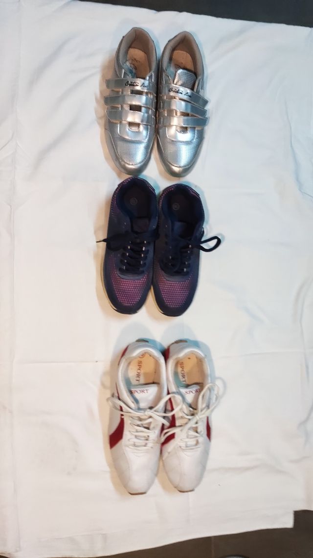 Lote de 3 deportivas