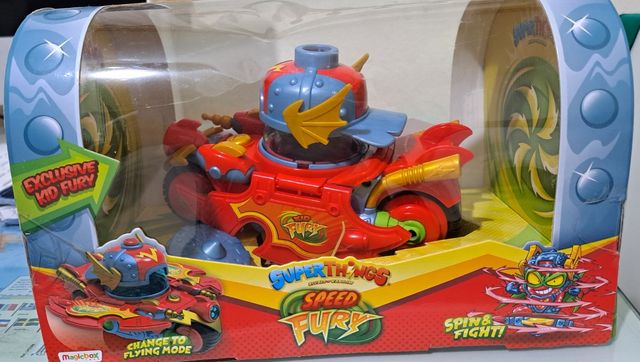 Superthings, juguetes
