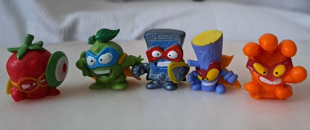 Superthings, juguetes