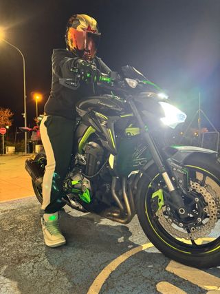 Vendo kawasaki z900 full muchas modificaciones