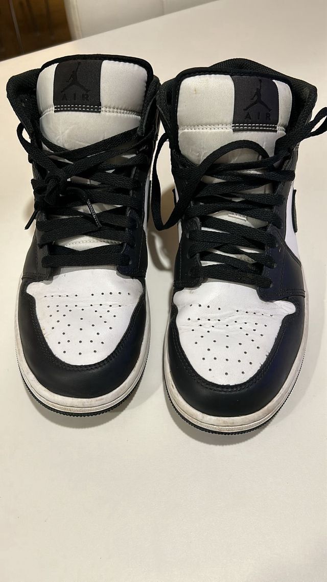 Nike air Jordan retro High white black