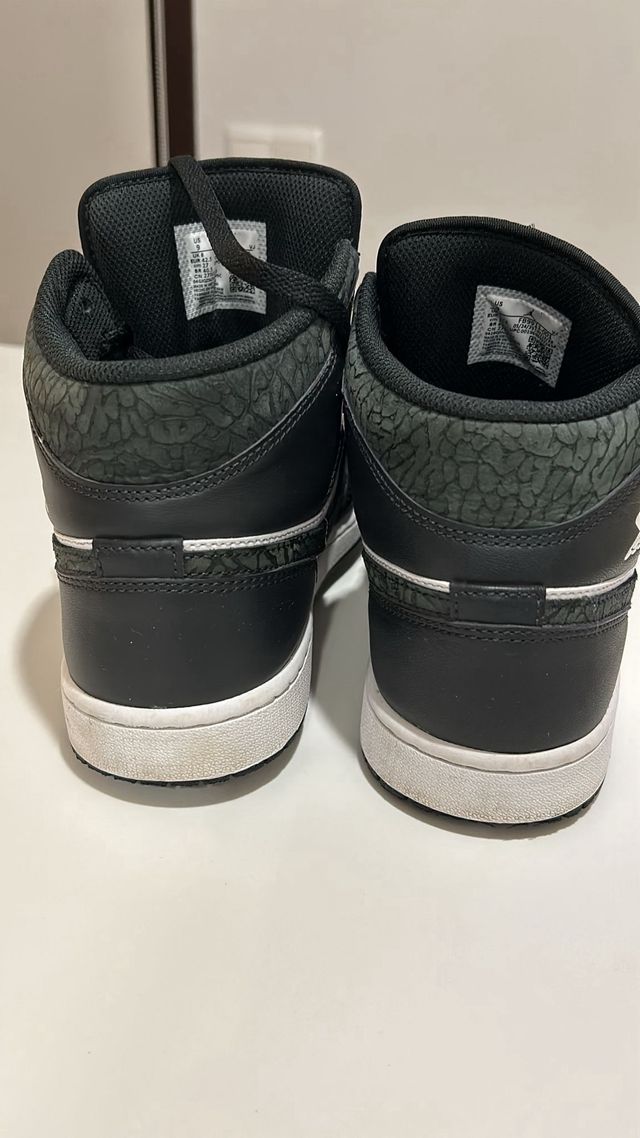 Nike air Jordan retro High white black