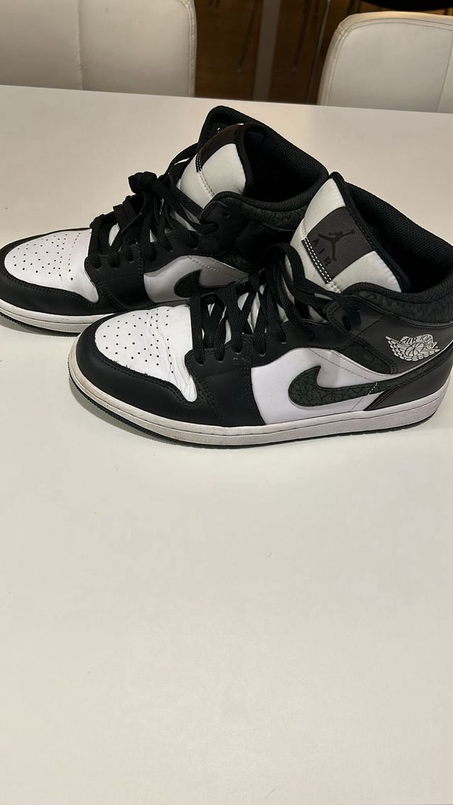 Nike air Jordan retro High white black