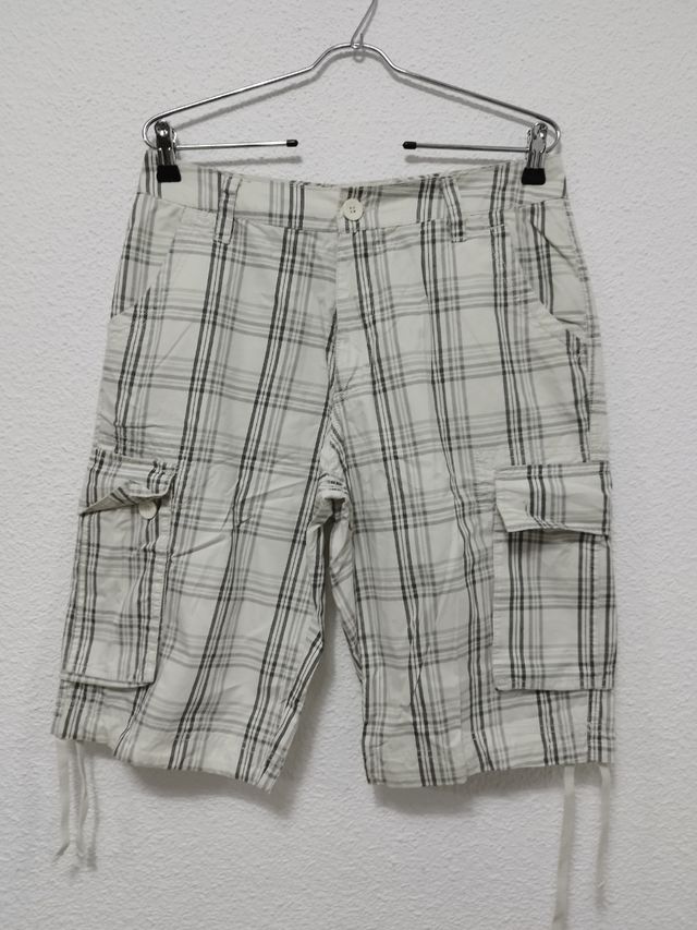 Pantalones tela cortos hombre 