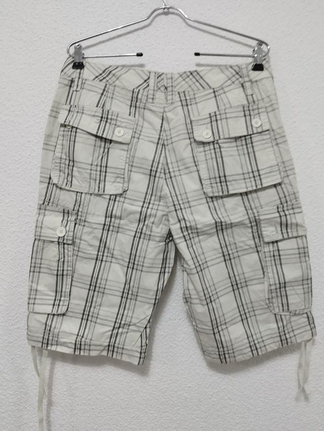 Pantalones tela cortos hombre 