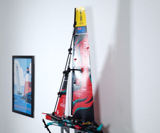 New Zealand AC75 Yacht 42174 supporto da muro lego