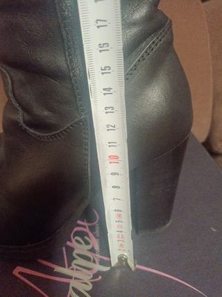 Botas altas de mujer