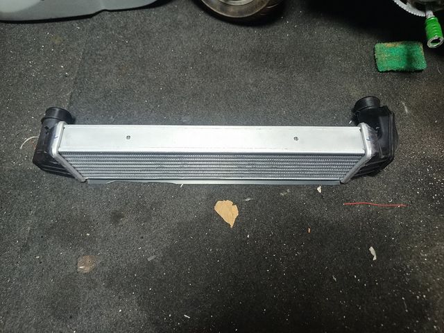 Intercooler BMW compact 320d 150cv 