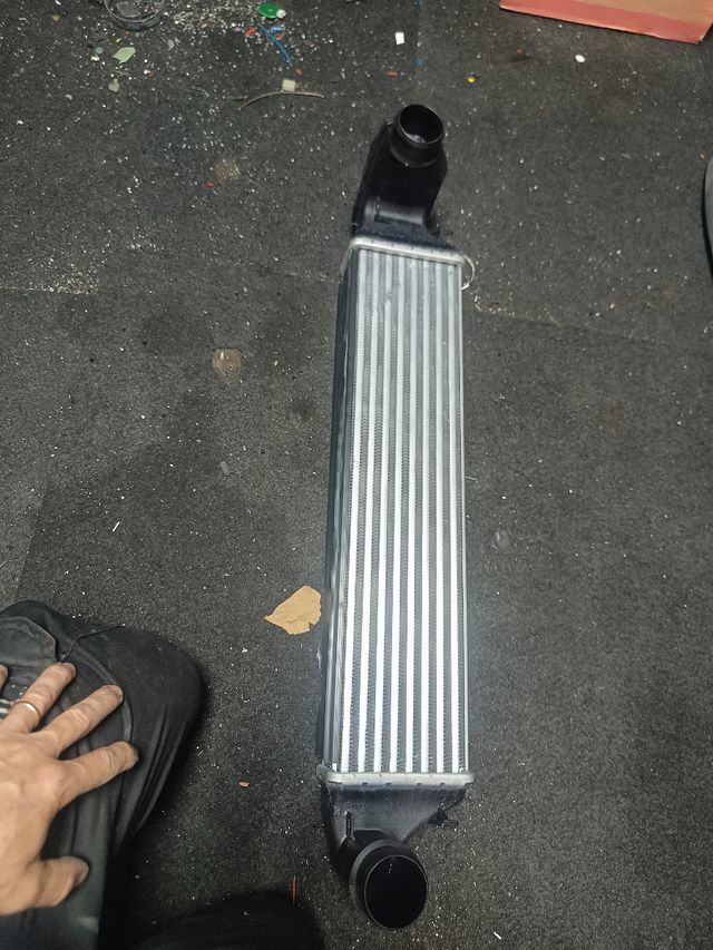 Intercooler BMW compact 320d 150cv 