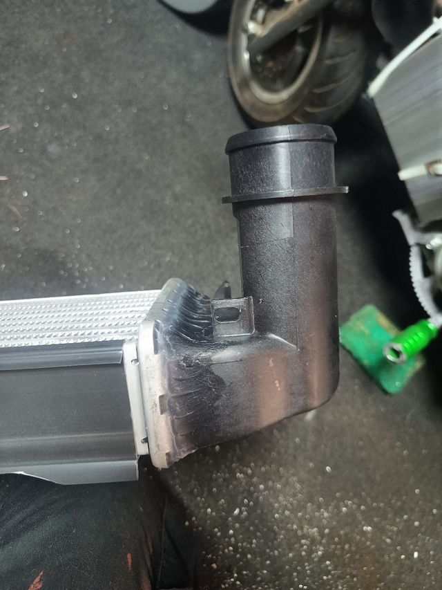 Intercooler BMW compact 320d 150cv 