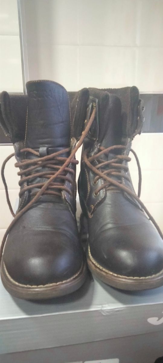 Botas caballero piel