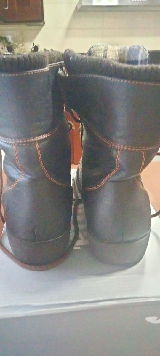 Botas caballero piel