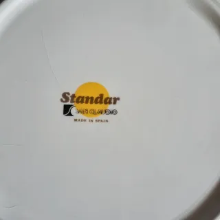 6 platos de porcelana San Claudio y más