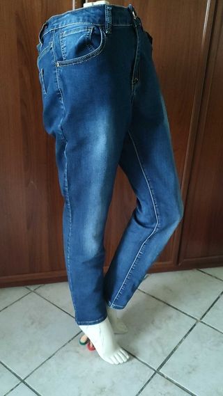 Jeans donna elasticizzato 