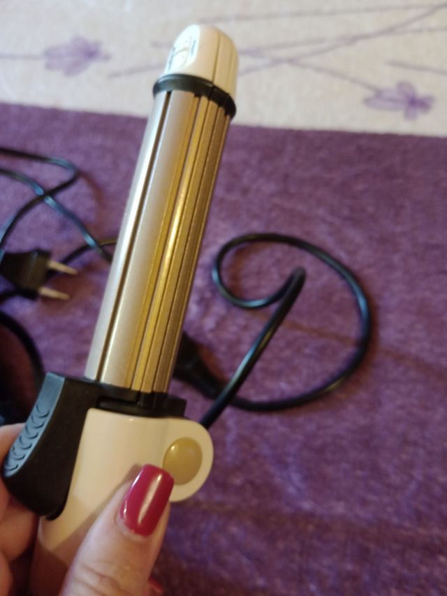 Piastra e arricciacapelli