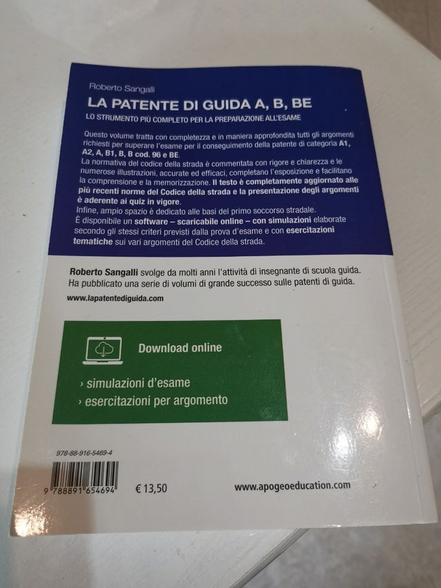 Patente guida A,B,BE 2022 teoria