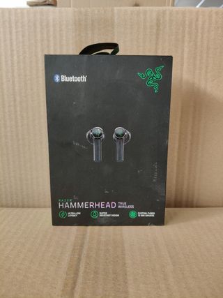 Auriculares nuevos marca Razer en tienda vale 90