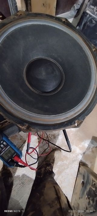 Reparació sonido iluminación por la dana