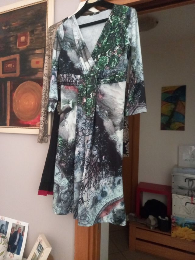 Kitte vestito molto particolare 