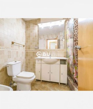 Piso en venta en La Roureda en Viladecans