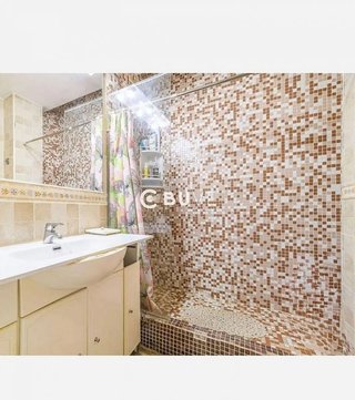 Piso en venta en La Roureda en Viladecans