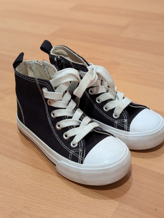 Bambas tipo converse talla 28