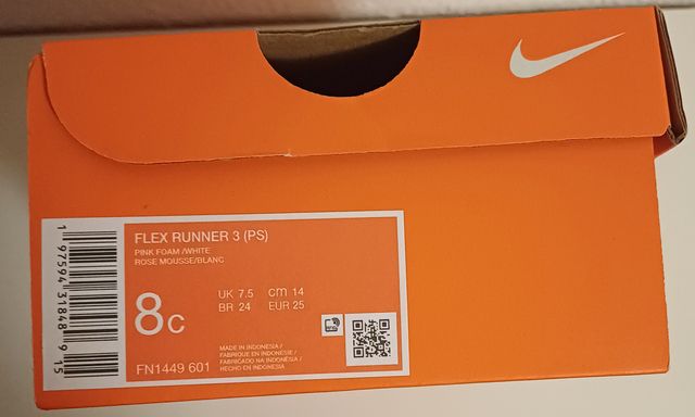 Caja NIKE talla 25