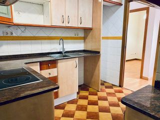 Piso en venta en Can Calders - Mas Lluí - Roses Castellbell en Sant Feliu de Llobregat