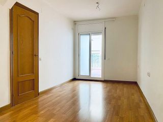 Piso en venta en Can Calders - Mas Lluí - Roses Castellbell en Sant Feliu de Llobregat