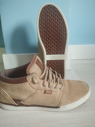 Zapatillas Etnies, skate urban