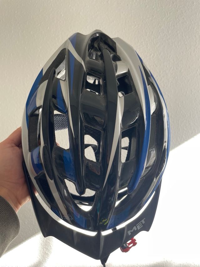 Casco bici met