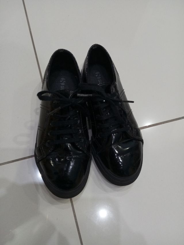 Scarpe Superga bambina misura 32