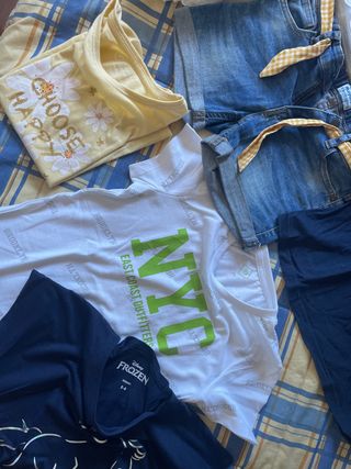 Lote camisetas y pantalon corto niña