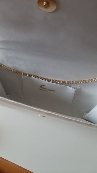 Bolso de Fiesta Beige .Mano y colgar.