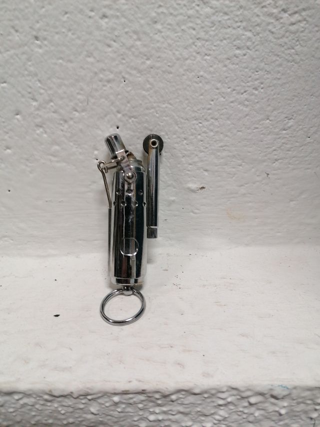 Encendedores variados