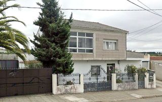 Casa en venta en Lalín